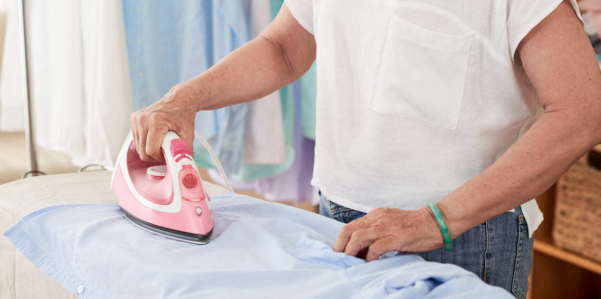 Steam Press Services in Noida: Professional Steam Press for Clothes & Fabrics